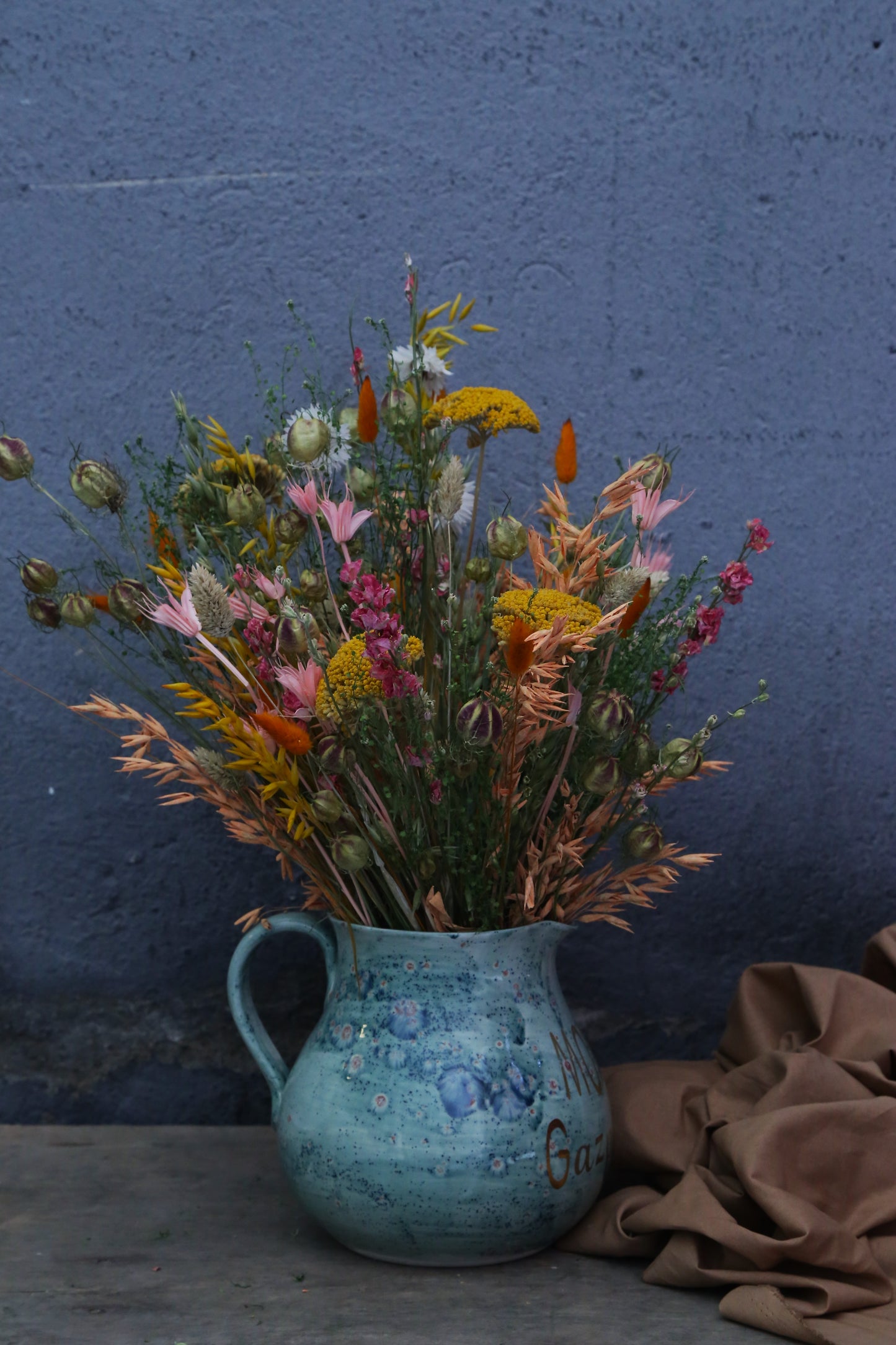 JARRA "MOM´S GAZPACHO" CON FLORES SECAS&PRESERVADAS