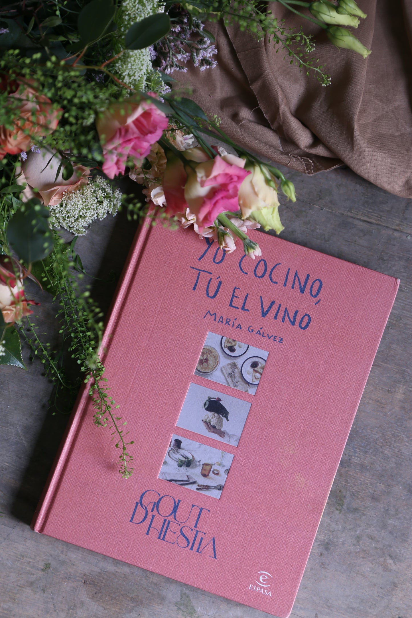 ORQUIDEA + LIBRO GOUDHESTIA