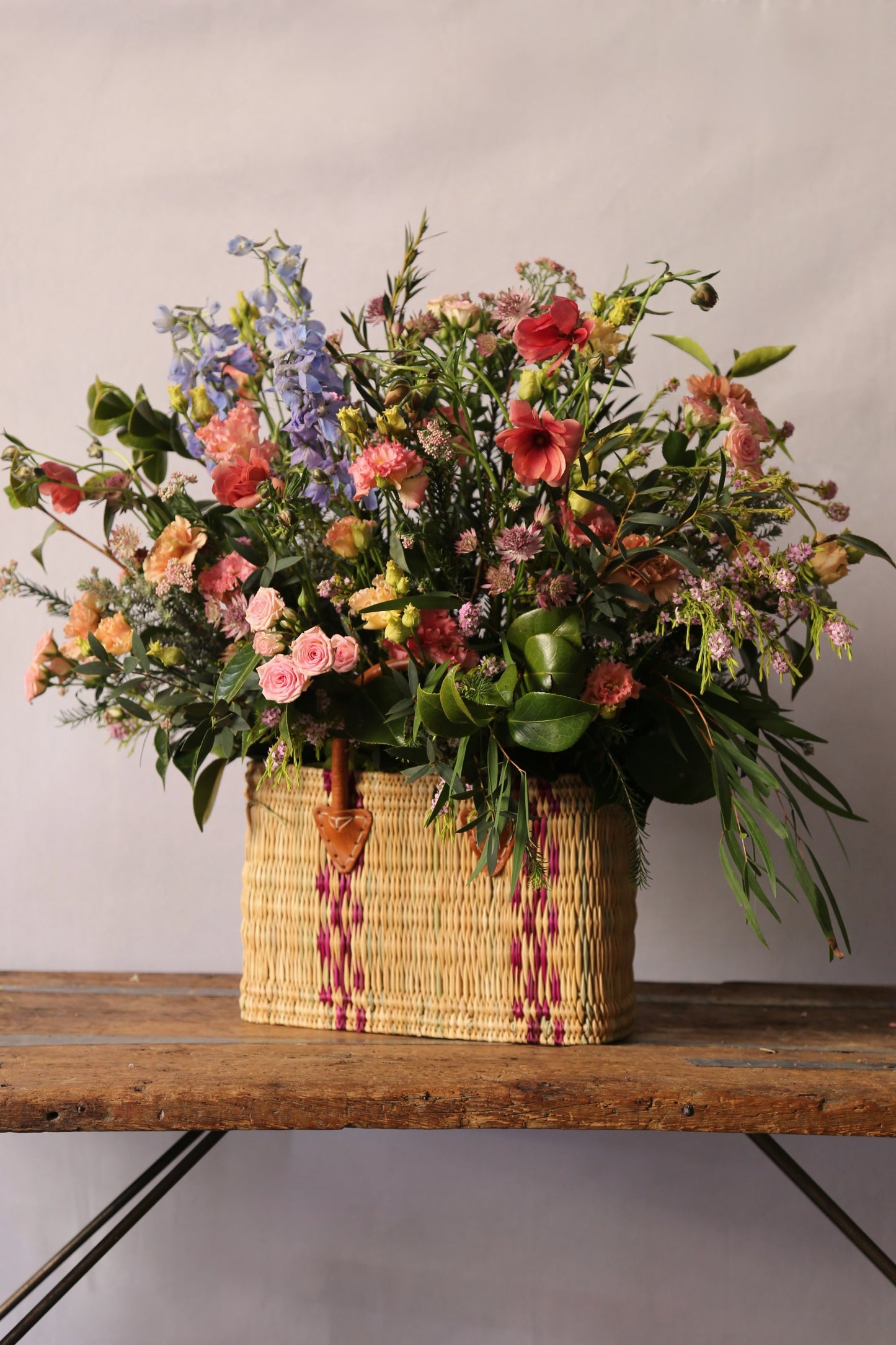 FLORES NATURALES EN CAPAZO (3 TAMAÑOS)